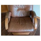 MB - Vintage Avantglide Chair & Ottoman Set