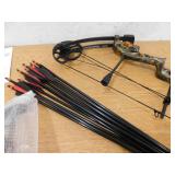 VEVOR Compound Bow Archery, Adjustable 19-30 in. Draw Length Compound Bow Package for Beginner, 19-70 lbs. Draw Weight
