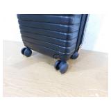 Kensie 20 in. Black Hardcase Expandable Carry-on Luggage