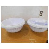 (5) Bloem Grecian 18 in. & 10in. Casper White Plastic Urn Planter