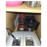 DeLonghi 2-Slice Toaster with Assorted Glass Jars and Lids