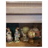 Fitz and Floyd Porcelain Bunny Figurine Set in Lidded Garden Jar music boxes - Vintage
