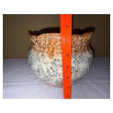 Large Unmarked Art Pottery Planter Jardiniere Scalloped Rim 7.5in