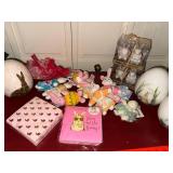 Easter Decor Lot Bunny Eggs Plush Rabbits Tag Shakers Napkins