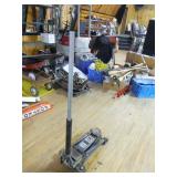 Hydraulic Floor Jack