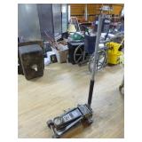 Hydraulic Floor Jack