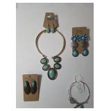 Necklace , Earrings, Bracelet.  Turquoise color.