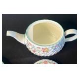 Minton Haddon Hall Bone China Tea Set - Teapot with Teacups & Saucers (England)