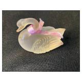Assorted Glass Swan Figurines & Floral Vase (Lot of 6)