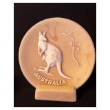 Winrose Collection Australia Kangaroo Plate by Maryland China - Vintage Memorabilia Inc
