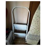 Royal SF910 Microcut Shredder, Shark Quick-Flip Vacuum (all accessories unverified), Ironing Board, Iron & Swiffer Mop