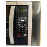 Farberware 1000-Watt Microwave Oven