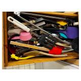 Mixed Kitchen Utensils & Tools Assortment