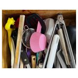Mixed Kitchen Utensils & Tools Assortment
