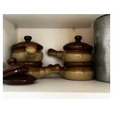 DeLonghi Sandwich Maker, Salton Poach & Boil & Temp-Tations Bakeware