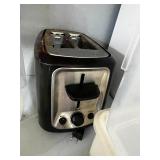 Bon Appetit Kitchen Storage Containers, Utensils & Toaster Mixed Lot - fridge not inc