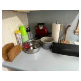 Mixed Kitchen Lot with Cook