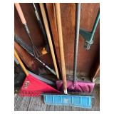 Mixed Garden Tools & Yard Equipment