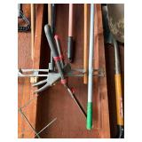 Mixed Garden Tools & Yard Equipment