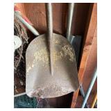 Mixed Garden Tools & Yard Equipment