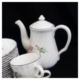 Scio Dorset Porcelain Dinnerware Set - Pink Rose on White with Platinum Trim-**NO SHIPPING**