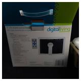 NEW Digital Living 7-Inch LCD Digital Picture Frame