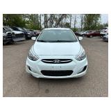 2016 HYUNDAI ACCENT SE *146k Miles | 2 Owner* (NO RESERVE)