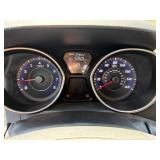 2011 HYUNDAI ELANTRA GLS (NO RESERVE)