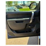 2013 CHEVROLET SILVERADO 1500 LT *4x4* (NO RESERVE)