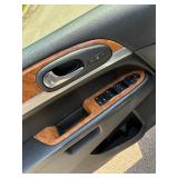 2009 BUICK ENCLAVE CXL *3rd Row Seating* (NO RESERVE)