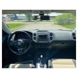 2016 VOLKSWAGEN TIGUAN 2.0T SE 4MOTION *129k Miles | All Wheel Drive | No Accidents Reported* (NO RESERVE)