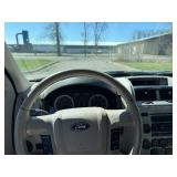 2010 FORD ESCAPE XLT *All Wheel Drive* (NO RESERVE)