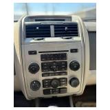 2010 FORD ESCAPE XLT *All Wheel Drive* (NO RESERVE)
