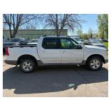 2002 FORD EXPLORER SPORT TRAC VALUE *4X4 | 4.0L Motor* (NO RESERVE)
