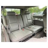 2008 CHEVROLET SUBURBAN LTZ *1 Owner | 4x4 | 3rd Row Seating* (NO RESERVE)