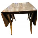 Vintage Mid Century Drop Leaf Table **