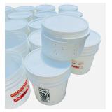 5 Gallons Bucket with Lid - Qty 19 NO HANDLES (EMPTY AND CLEAN)