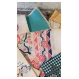 Mixed Lot of Vintage Linens