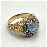14K Gold Ring with Blue Round Gem - Size 8.5 (Front 0.5 in, Center 0.25 in)