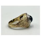14K Gold Ring with Blue Round Gem - Size 8.5 (Front 0.5 in, Center 0.25 in)