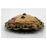 Profile Cameo Brooch 2.25 x 1.75 x 0.5 in - Gold Tone Chain Frame with Red Accent Stones