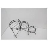 3-tier metal plant stand. Foldable, adjustable.