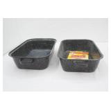 Black Speckled Enamel Roasting Pan with Lid. Rectangle 15.5"x11"x8.5" (with roasting bags)