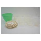 Tupperware & Other Food Storage Containers w/lids