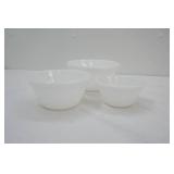 Vintage White Milk Glass Nesting Mixing Bowls