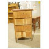 Vintage 4 drawer cabinet 21"x 19"x 32"