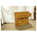 3 drawer dresser / cabinet 30"Lx16.5"Wx30"H