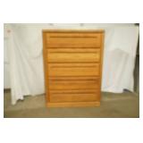 Solid Oak 5-drawer dresser 32.5"x17"x45"