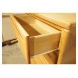 Solid Oak 5-drawer dresser 32.5"x17"x45"