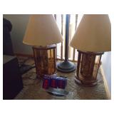 Pair of lamps. As shown. Entry bench setee. As shown. CASH ON SITE ONLY. PICKUP IS TUESDAY MAY 26TH FROM 11 AM TO 4 PM ONLY. THERE IS NO OTHER OPPORTUNITY TO PICK UP YOUR ITEM THAN THIS TIME & REGARDL